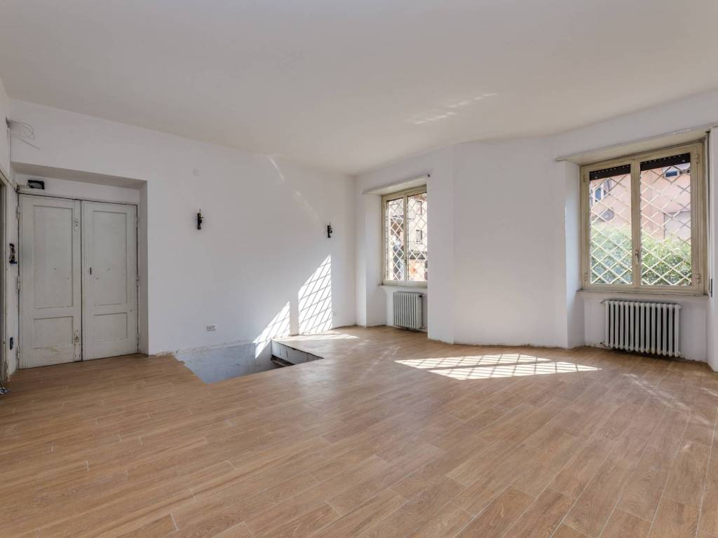 appartamento in vendita a Roma in zona Gianicolense