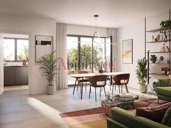 appartamento in vendita a Roma in zona Giuliano Dalmata