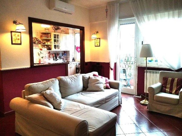 appartamento in vendita a Roma in zona Tomba di Nerone