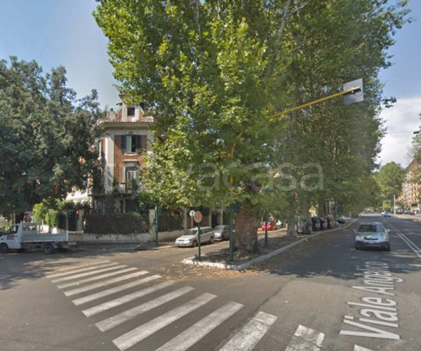 appartamento in vendita a Roma in zona Della Vittoria