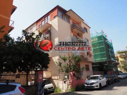 locale commerciale in vendita a Roma in zona Alessandrino