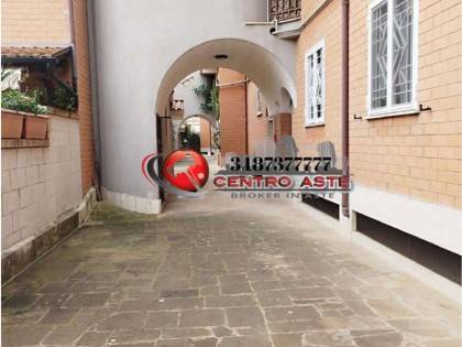 appartamento in vendita a Roma in zona Acilia