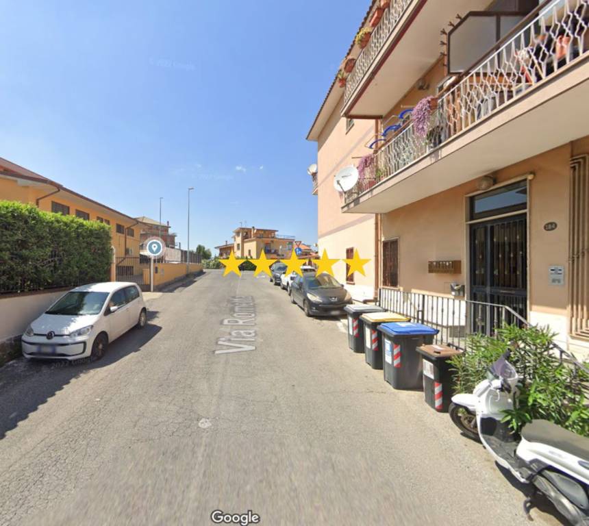 appartamento in vendita a Roma in zona Finocchio