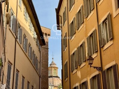 appartamento in vendita a Roma in zona Parione/Sant'Eustachio
