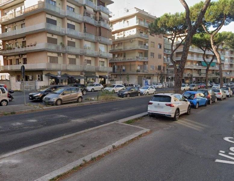 negozio in vendita a Roma in zona Aurelio