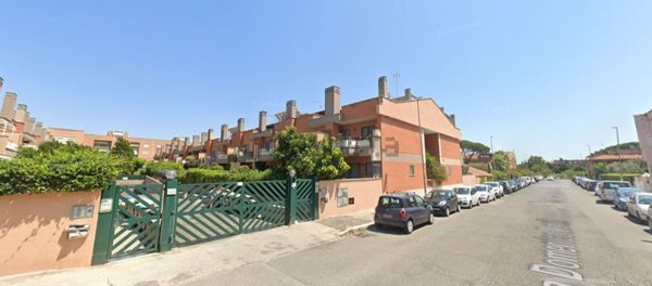 appartamento in vendita a Roma in zona Acilia