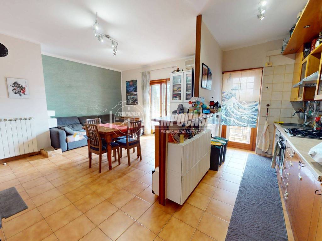 appartamento in vendita a Roma in zona Casalotti