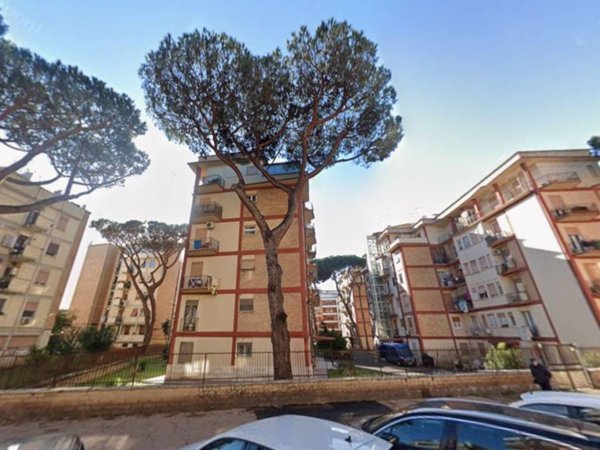 appartamento in vendita a Roma in zona Ostia