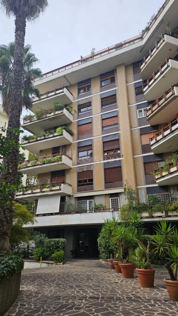 casa indipendente in vendita a Roma in zona Trastevere
