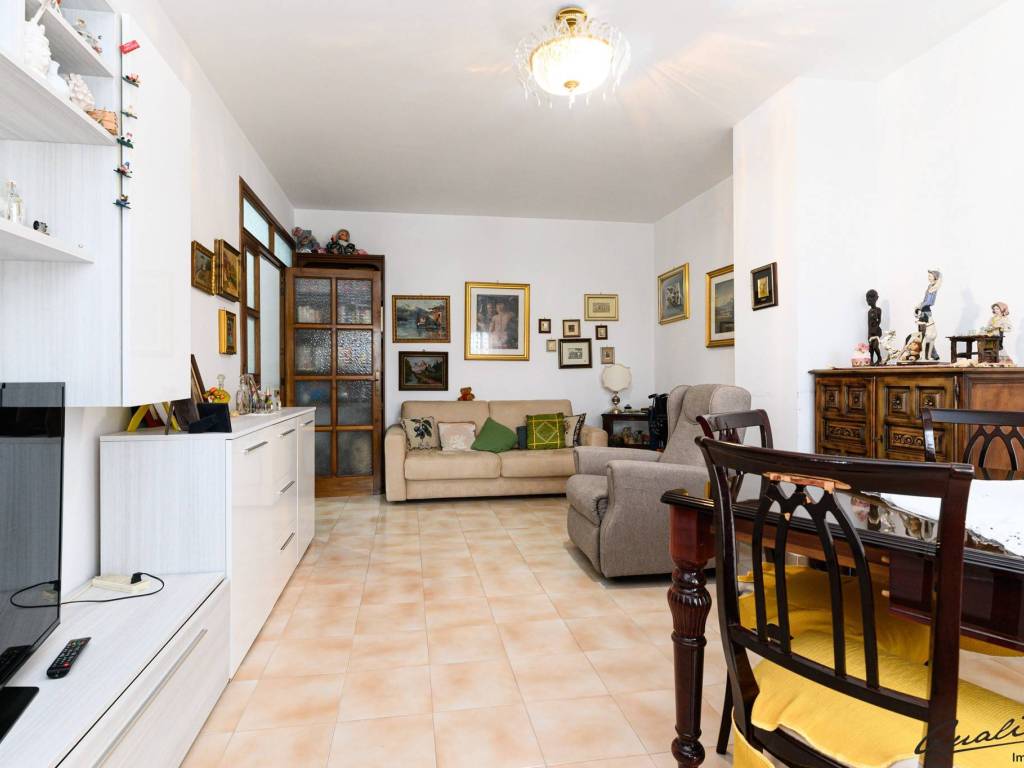 appartamento in vendita a Roma in zona Collatino