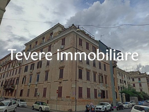 appartamento in vendita a Roma in zona Testaccio