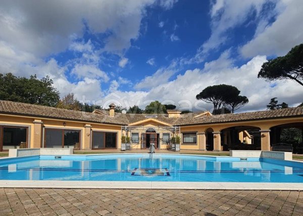 villa in vendita a Roma in zona Olgiata