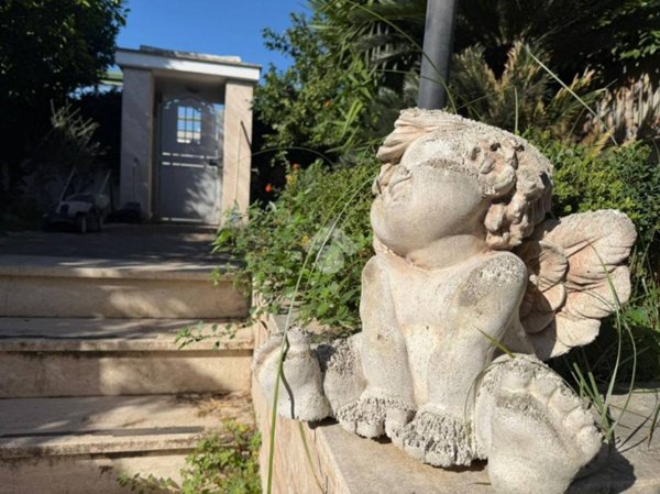 casa indipendente in vendita a Roma in zona Ottavia