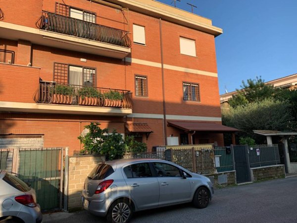 appartamento in vendita a Roma in zona Ottavia