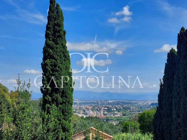 appartamento in vendita a Roma in zona Della Vittoria