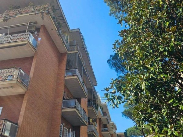 appartamento in vendita a Roma in zona Gianicolense