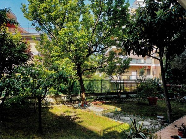 appartamento in vendita a Roma in zona Monte Sacro/Talenti