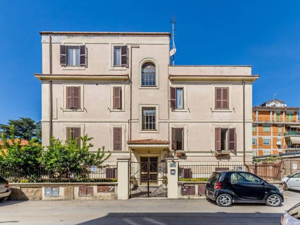 appartamento in vendita a Roma in zona Trionfale