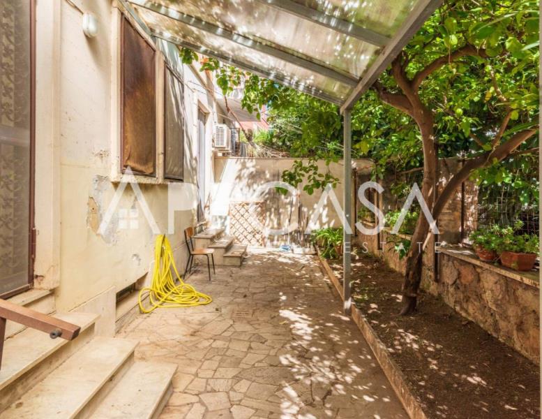 appartamento in vendita a Roma in zona Gianicolense