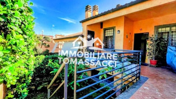 casa indipendente in vendita a Roma in zona Torrione Cerquetta