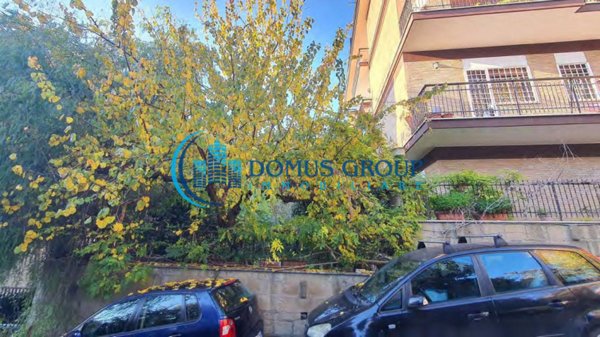 appartamento in vendita a Roma in zona Tor di Quinto