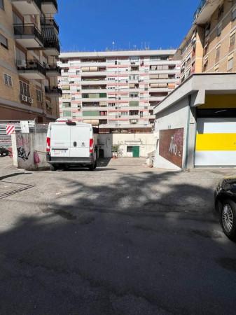 negozio in vendita a Roma in zona Collatino