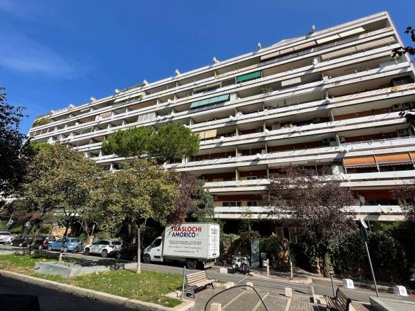 appartamento in vendita a Roma in zona Ostiense