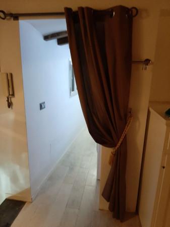 appartamento in vendita a Roma in zona Rione Regola