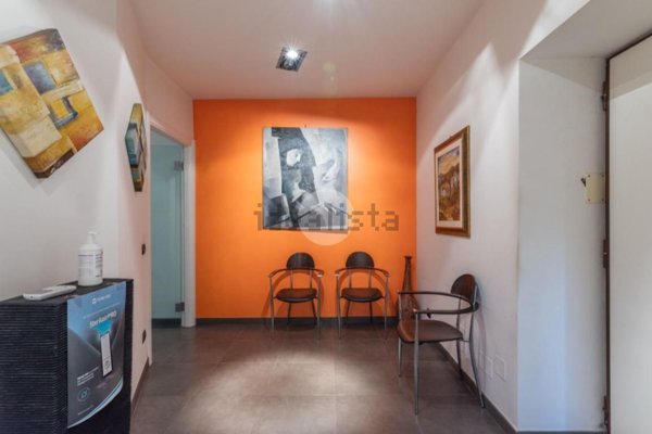 appartamento in vendita a Roma in zona Appio Latino