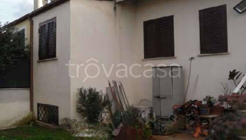 casa indipendente in vendita a Roma in zona Finocchio