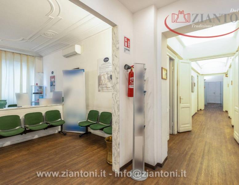 ufficio in vendita a Roma in zona Salario