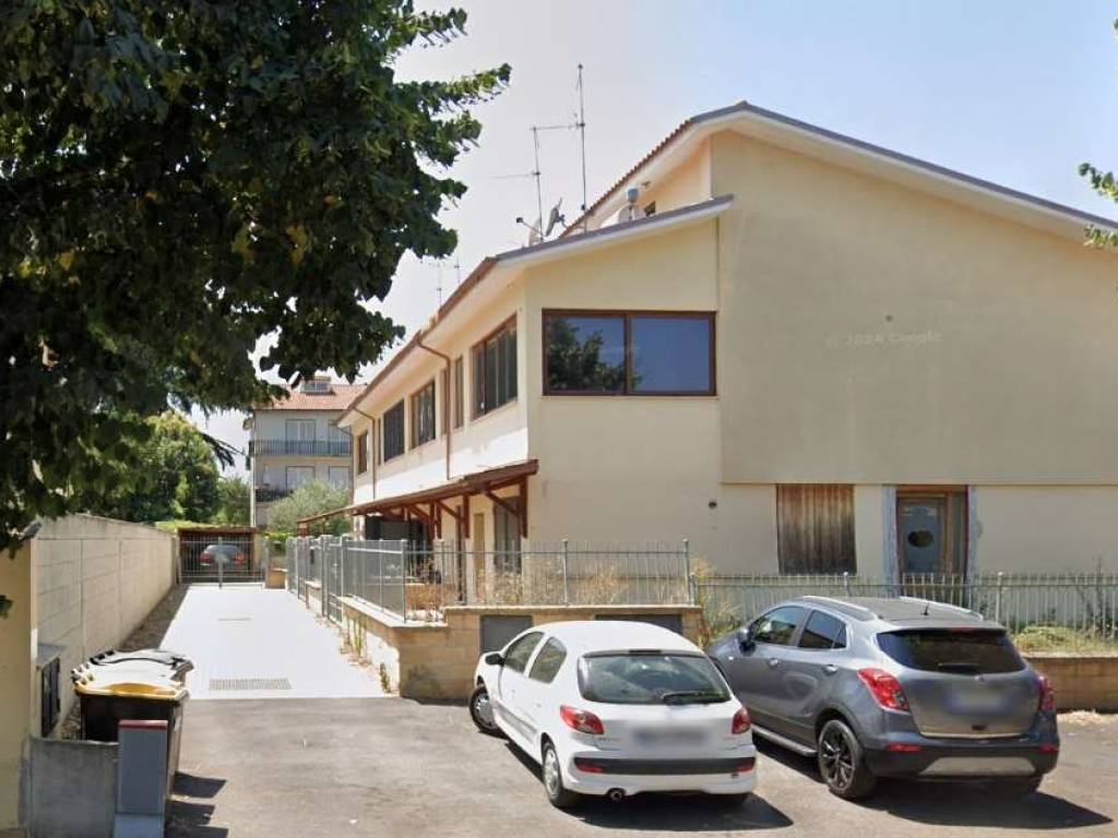casa indipendente in vendita a Roma in zona Finocchio