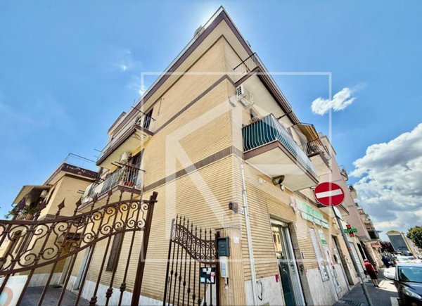 appartamento in vendita a Roma in zona Torre Maura