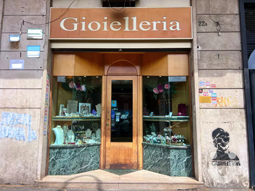 casa semindipendente in vendita a Roma in zona Appio Latino