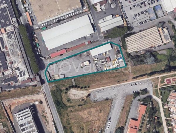 locale commerciale in vendita a Roma in zona Settecamini