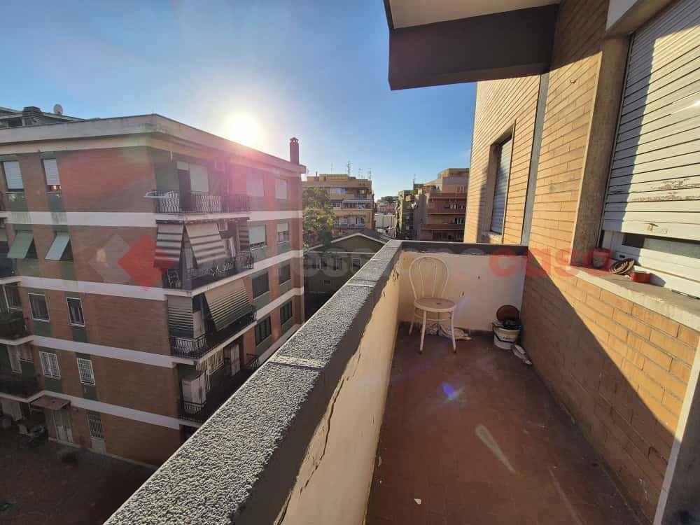 appartamento in vendita a Roma in zona Prenestino-Labicano