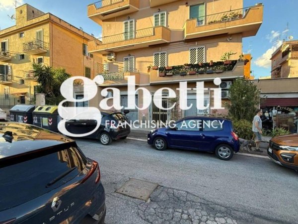 appartamento in vendita a Roma in zona Prenestino-Centocelle