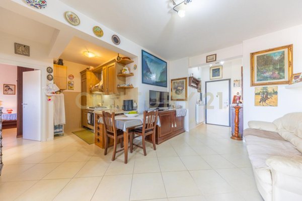 appartamento in vendita a Roma in zona Lunghezza