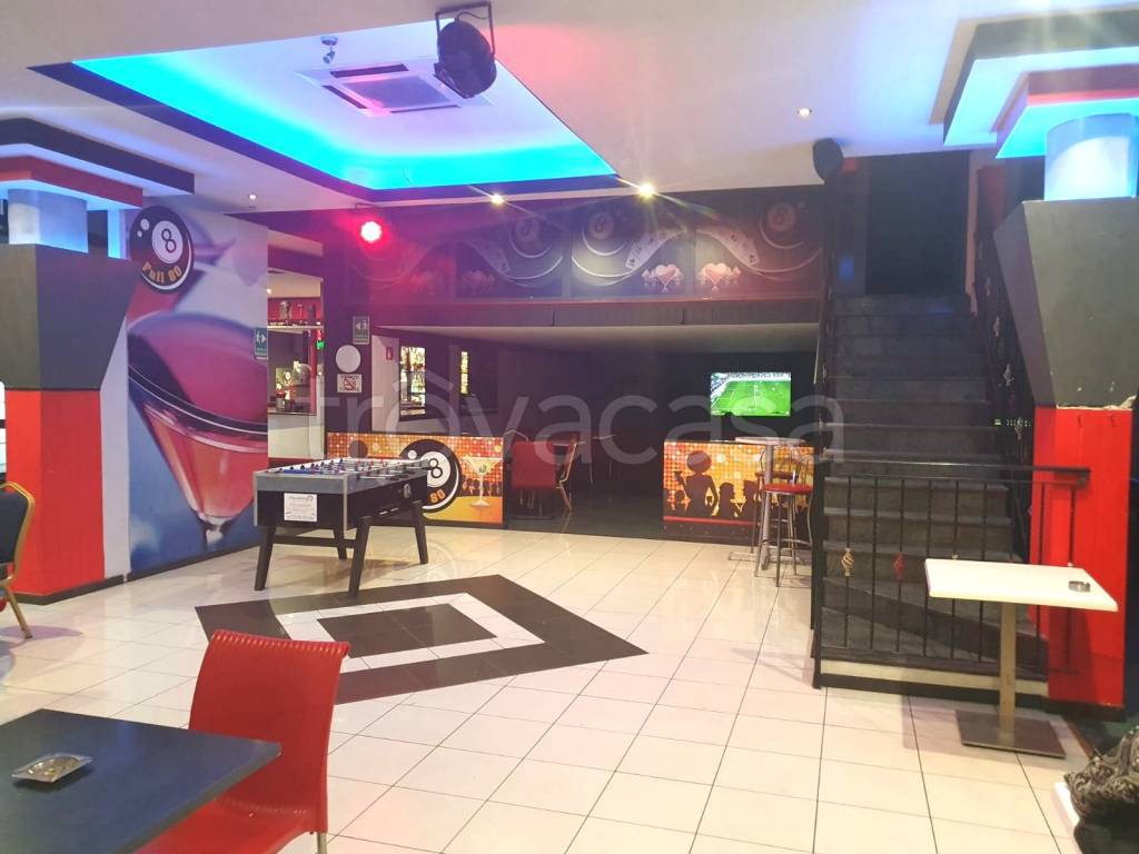 negozio in vendita a Roma in zona Acilia