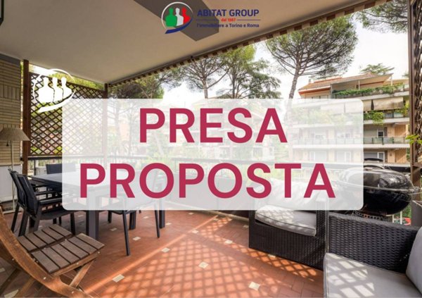 appartamento in vendita a Roma in zona Tomba di Nerone