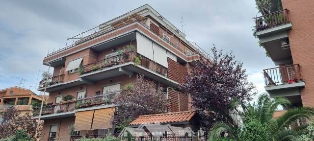 appartamento in vendita a Roma in zona Monte Sacro/Talenti