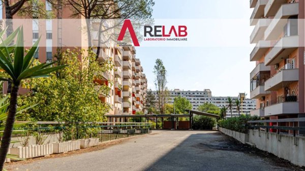 appartamento in vendita a Roma in zona Spinaceto