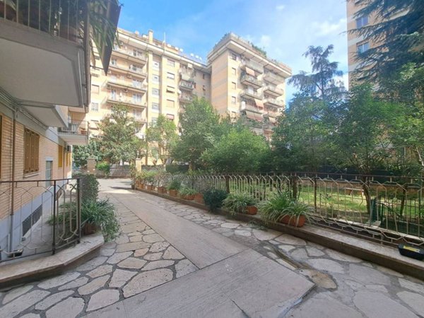 appartamento in vendita a Roma in zona Cinecittà