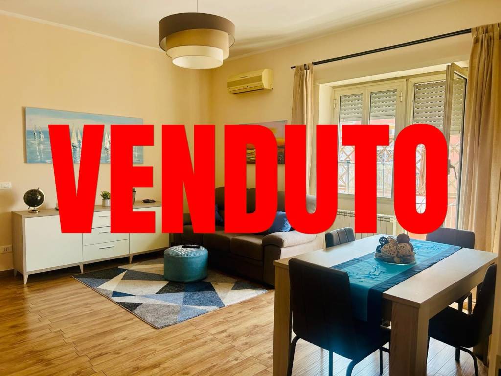 appartamento in vendita a Roma in zona Portuense