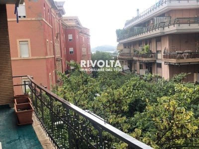 appartamento in vendita a Roma in zona Tor di Quinto