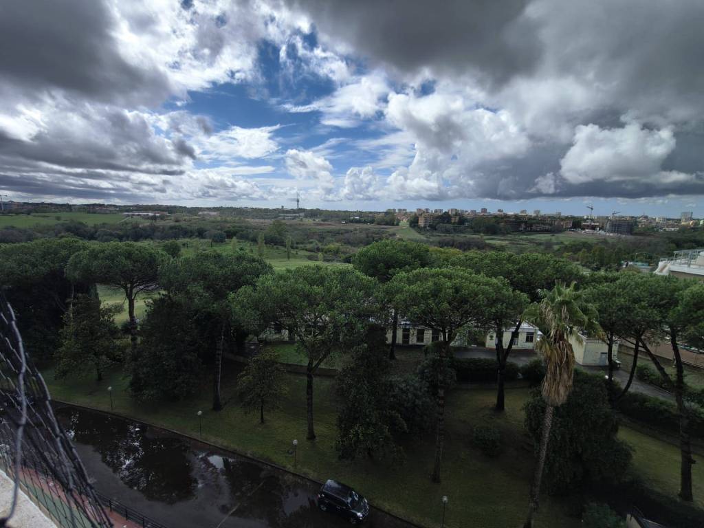 appartamento in vendita a Roma in zona Giuliano Dalmata