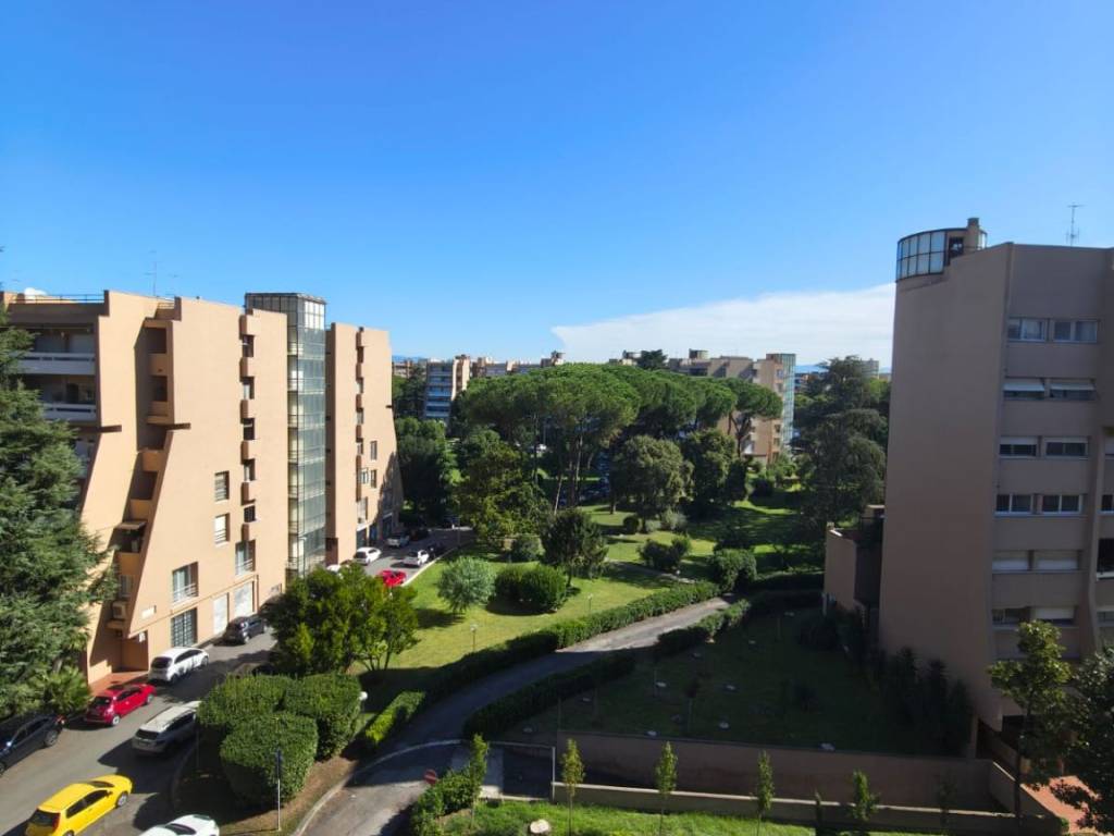 appartamento in vendita a Roma in zona Giuliano Dalmata