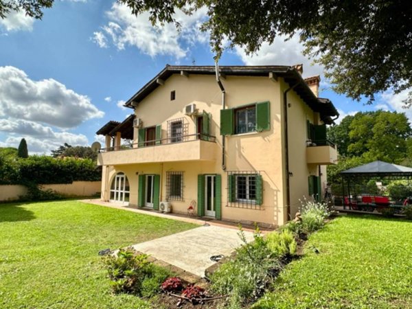 casa indipendente in vendita a Roma in zona Olgiata
