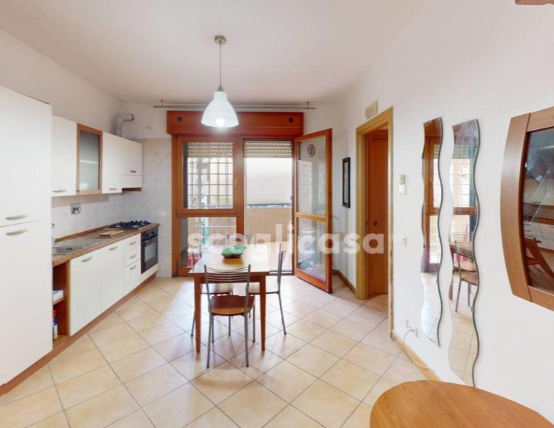 appartamento in vendita a Roma in zona Ponte di Nona