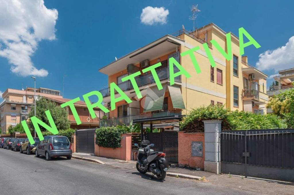 appartamento in vendita a Roma in zona Primavalle